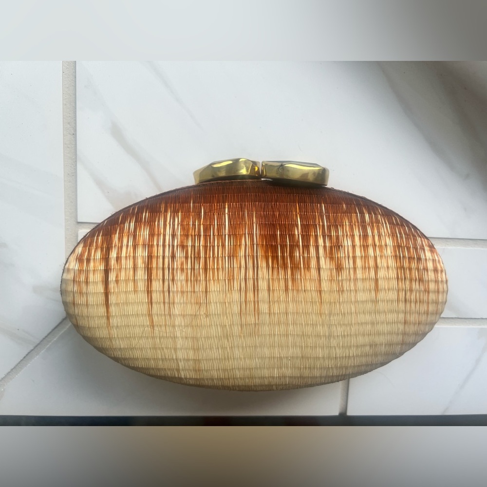 Flora Bella clutch
